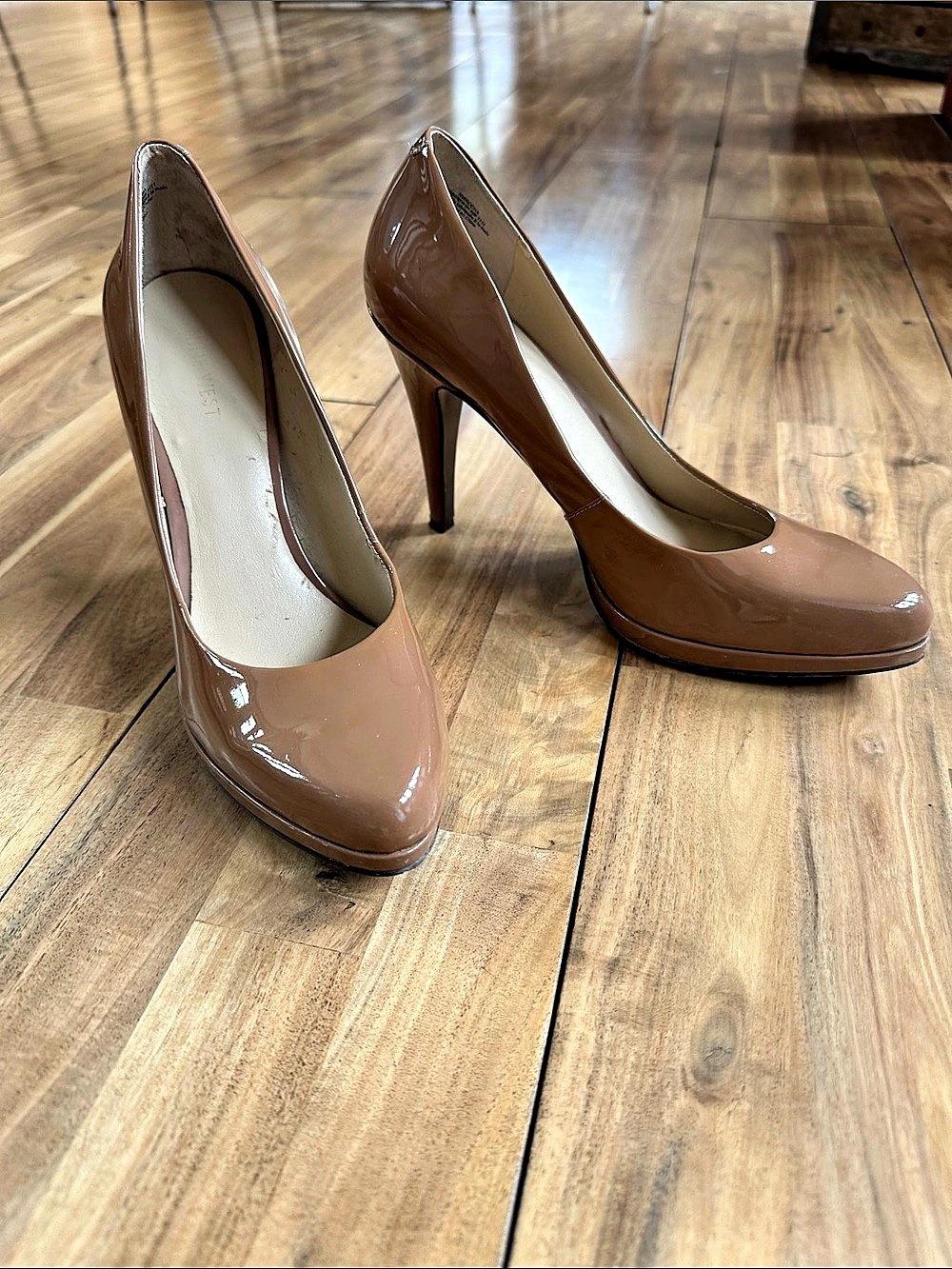 Nine West Patent Pointed-Toe Heels in tan